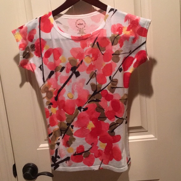 Vera Bradley Tops - VERA  S  The Metropolitan Museum of Art T-shirt White / Bright Abstract Floral